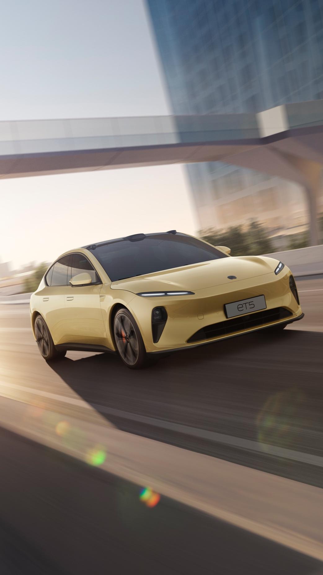 תמונת אווירה לרכב ET-5